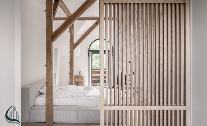  Airy Living Room with Wooden Partition
