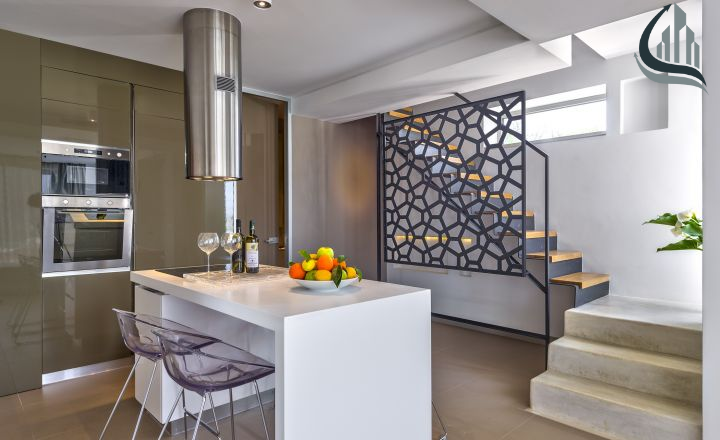 Balancing Minimalism and Functionality