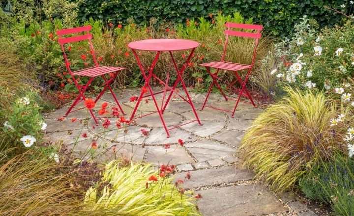 Circular Patio Seating Area