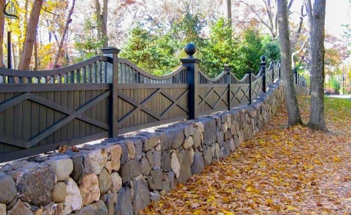 Black steel garden gate modern look
