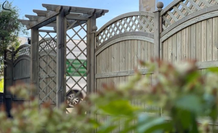 diagonal lattice wooden fence gate design