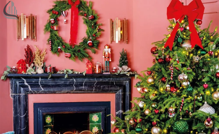  Bring in Christmas Cheer with Red & Gold