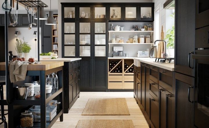 Elegant butlers pantry with marble countertop