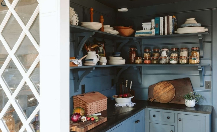 open kitchen pantry