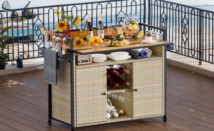 rolling islands for flexible storage