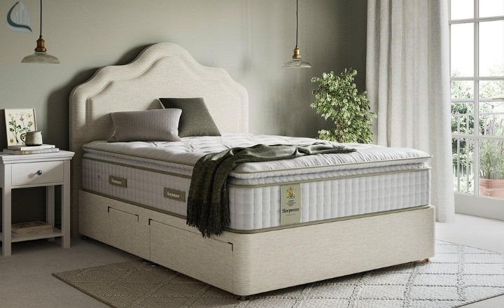 Cream Rug bedroom